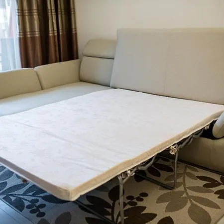 Grand Karavel Center Lux Apartament *
